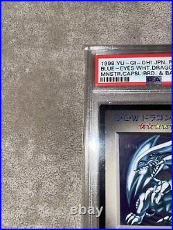1998 Yu-Gi-Oh! JPN Promo DM1 Breed & Battle Blue Eyes White Dragon