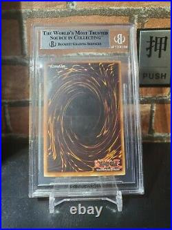 1st Edition WAVY YU-GI-OH! BGS8.5 LOB-001 Blue-Eyes White Dragon English