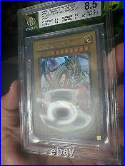 1st Edition WAVY YU-GI-OH! BGS8.5 LOB-001 Blue-Eyes White Dragon English