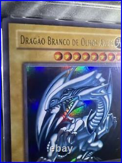 2002 Blue Eyes White Dragon 1st Edition Portuguese DIK-P001 SDK-001 Yugioh