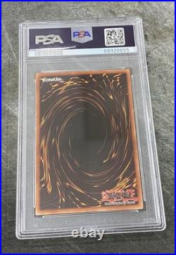 2002 Yu-Gi-Oh Blue Eyes White Dragon PSA 8 Near Mint NM MT LOB-001