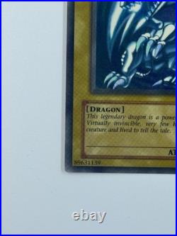 2002 Yu-Gi-Oh! Blue Eyes White Dragon SDK-001 Ultra Rare (NM / MINT) Kaiba Deck 2002 Yu-Gi-Oh! Blue Eyes White Dragon SDK-001 Ultra Rare (NM / MINT) Kaiba Deck