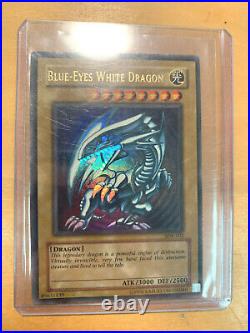 2002 Yu-Gi-Oh! Kaiba Blue-Eyes White Dragon SDK-001 NEAR MINT 9/10