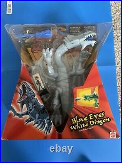 2002 Yu-Gi-Oh! UNOPENED Blue Eyes White Dragon figure Mattel Series #1 Rare