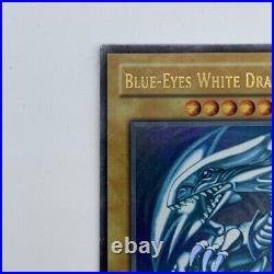 2002 Yugioh SDK-001 Blue-Eyes White Dragon Ultra Rare 1st Edition