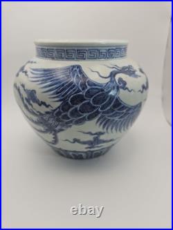 7 Xuande Marked Old Chinese Blue White Porcelain Palace Dragon Cylinder 7 Xuande Marked Old Chinese Blue White Porcelain Palace Dragon Cylinder