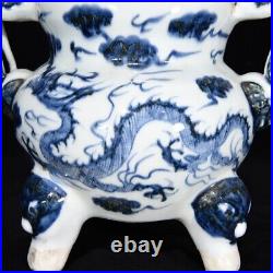 8 Yuan dynasty Porcelain Blue white dragon phoenix double ear Incense Burner