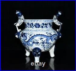 8 china antique porcelain yuan dynasty blue white dragon pattern Incense burner