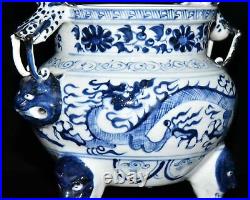 8 china antique porcelain yuan dynasty blue white dragon pattern Incense burner