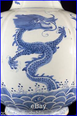 & Antique Chinese Blue & White Porcelain Emperor Five Claws Dragons Vase