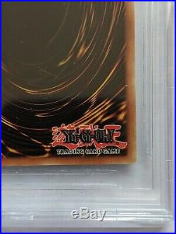 BGS 9.5 YuGiOh Blue-Eyes White Dragon SDK-001 1st Ultra Rare GEM MINT PSA 10