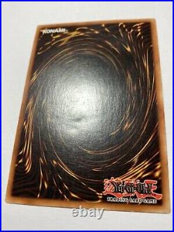 Blue Eyes White Dragon 1st Edition SDK-001 Ultra Rare Yugioh Card Lob DDS Kaiba