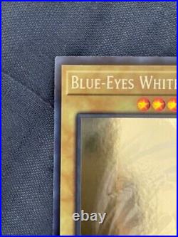 Blue Eyes White Dragon GFP2-EN175 Ghost Rare1st Edition
