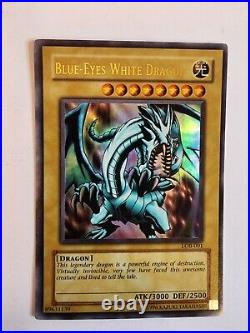 Blue-Eyes White Dragon LOB-001 The Legend of Blue Eyes White Dragon Unlimited