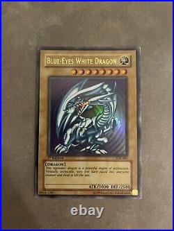 Blue-Eyes White Dragon SDK-001 1st EDITION Ultra Rare Yu-Gi-Oh