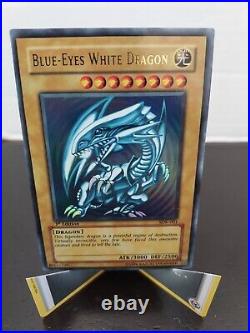 Blue Eyes White Dragon SDK-001 1st Edition Asian English Start Deck Kaiba Played