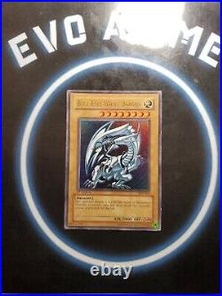 Blue-Eyes White Dragon SDK-001 1st Edition OG Rare Yu-Gi-Oh Classic