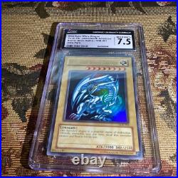 Blue-Eyes White Dragon SDK-001 Starter Deck Kaiba-Unlimited Graded CGC 7.5