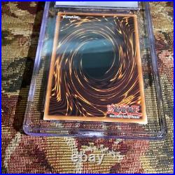 Blue-Eyes White Dragon SDK-001 Starter Deck Kaiba-Unlimited Graded CGC 7.5
