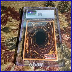 Blue-Eyes White Dragon SDK-001 Starter Deck Kaiba-Unlimited Graded CGC 7.5