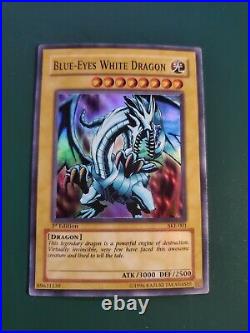 Blue-Eyes White Dragon SKE-001 Super Rare 1st Edition/Unlimited LP