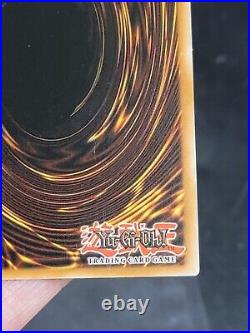 Blue-Eyes White Dragon YAP1-EN001 Yugioh Card Limited Edition 2008 Konami TCG