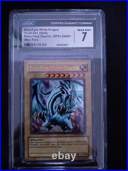 CGC Certified Blue-Eyes White Dragon RP01-EN001 Retro Pack Unlimited NM 7