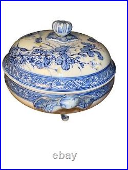 Chinese Asian Blue and white dragon footed lidded soup tureen 2 Geese/ Swan K