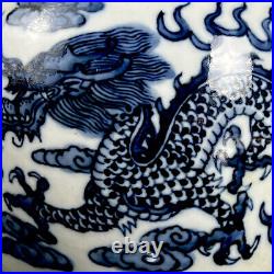 Chinese Blue&white Porcelain HandPainte Exquisite Dragon Pattern Vase 10906