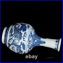 Chinese Blue&white Porcelain HandPainte Exquisite Dragon Pattern Vase 10906