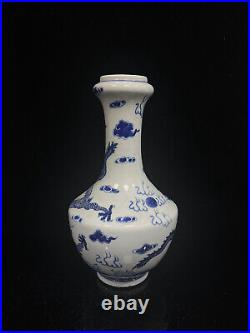 Chinese Blue&white Porcelain HandPainted Exquisite Dragon Pattern Vase 24746