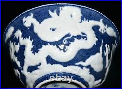 Collectable Beautiful Chinese Hand Blue&white Porcelain Dragon Bowl