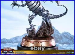 First 4 Figures Yu-Gi-Oh! Blue-Eyes White Dragon 14 Statue Silver Variant New