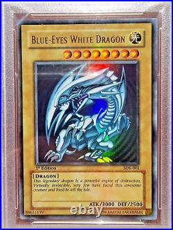 PSA 9 MINT Blue Eyes White Dragon SDK-001 Ultra Rare 1st Edition Yugioh