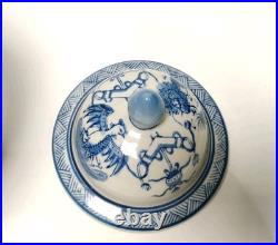 Vintage Chinese Dragon Blue & White Porcelain Vase With Lid 10.5 EUC Antique Vintage Chinese Dragon Blue & White Porcelain Vase With Lid 10.5 EUC Antique