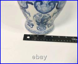 Vintage Chinese Dragon Blue & White Porcelain Vase With Lid 10.5 EUC Antique Vintage Chinese Dragon Blue & White Porcelain Vase With Lid 10.5 EUC Antique