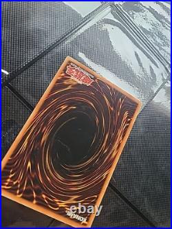 YUGIOH 1st Edition Legend Blue Eyes BLUE-EYES WHITE DRAGON LOB-001 Asian English YUGIOH 1st Edition Legend Blue Eyes BLUE-EYES WHITE DRAGON LOB-001 Asian English