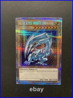 Yu-Gi-Oh! Blue-Eyes White Dragon AC02-JP000 Animation Chronicle 2022 Card