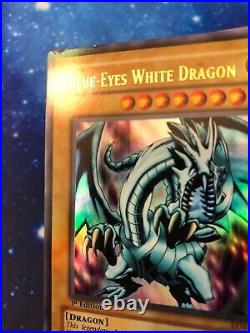 Yu-Gi-Oh Blue-Eyes White Dragon LOB-001 1st Edition Ultra Rare Asian English MP