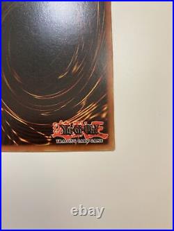 Yu-Gi-Oh! Blue-Eyes White Dragon SDK-001 1st Edition MINT VERY CLEAN