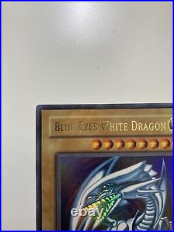 Yu-Gi-Oh! Blue-Eyes White Dragon SDK-001 1st Edition MINT Very Rare CLEAN