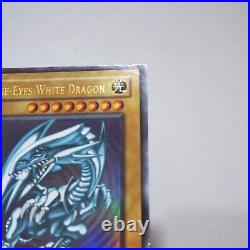 Yu-Gi-Oh Blue Eyes White Dragon SDK-001 Ultra 1st Edition EX Asian English j815