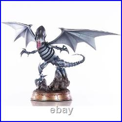 Yu-Gi-Oh! Blue-Eyes White Dragon Silver Variant Statue- First4Figures