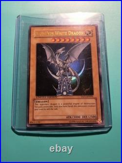 Yu-Gi-Oh! Blue Eyes White Dragon YAP1-EN001