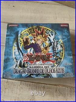 YuGiOh Legend of Blue-Eyes White Dragon Booster Pack 1st Edition Portuguese X4 