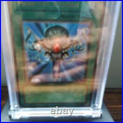 Yu-Gi-Oh! Monster Reborn Legend of Blue Eyes White Dragon LOB 1st Edition