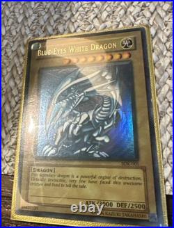 Yu-Gi-Oh! TCG Blue-Eyes White Dragon Ultra Rare Konami 1996 SDK-001 Yu-Gi-Oh! TCG Blue-Eyes White Dragon Ultra Rare Konami 1996 SDK-001