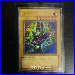 Yu-Gi-Oh! TCG Dark Magician Legend of Blue Eyes White Dragon LOB-005 Limited