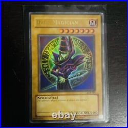 Yu-Gi-Oh! TCG Dark Magician Legend of Blue Eyes White Dragon LOB-005 Limited