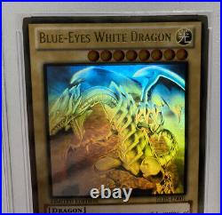 YuGiOh Blue Eyes White Dragon GLD5-EN001 Ghost Rare PSA 8